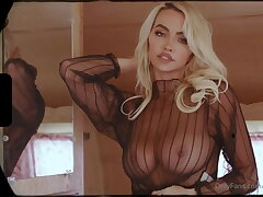 Lindsey Pelass’ Big tits